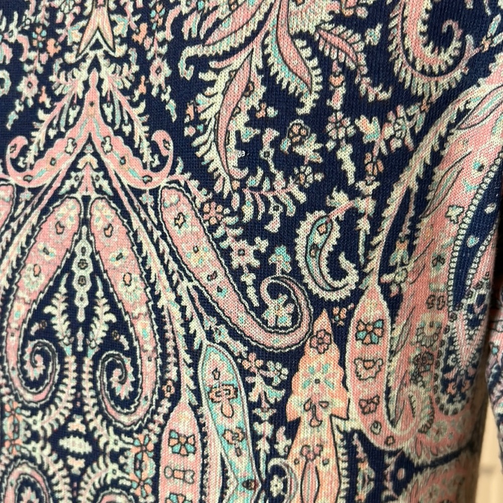 Dress - Picture 3 of 4